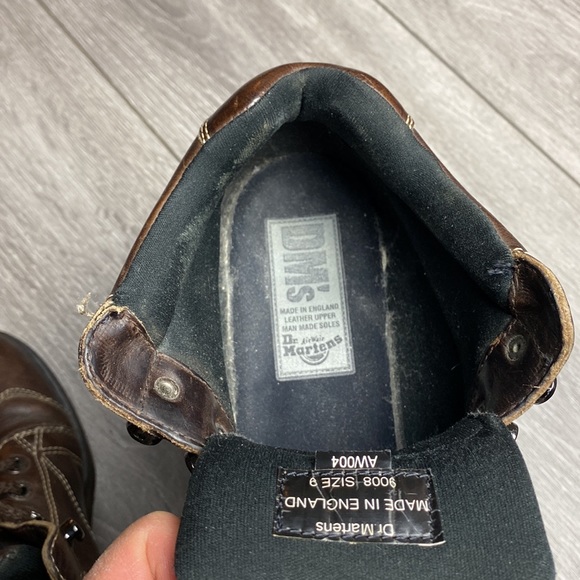 DrMartens, Men’s size 9 boots - Picture 8 of 11